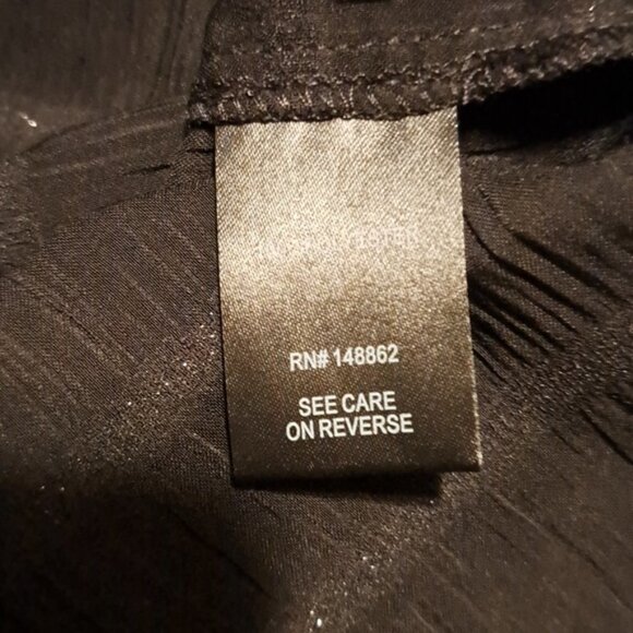 Torrid size 2 2X Abbey Lurex Chiffon Puff short sleeved top, New - Picture 9 of 10